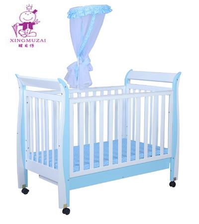 Foldable white baby wooden bed with mosquito net foe good sleeping